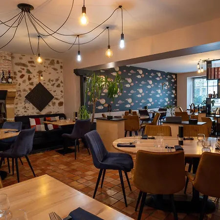 Logis Restaurant La Chatellenie 3*