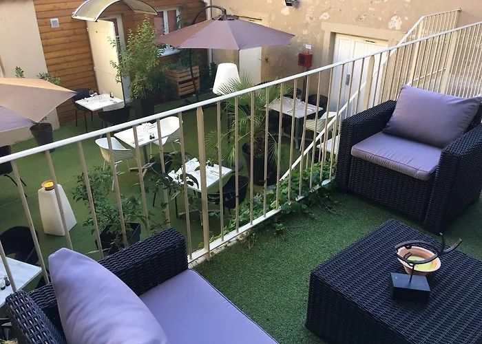 Hotel Logis Restaurant La Chatellenie Availles-Limouzine